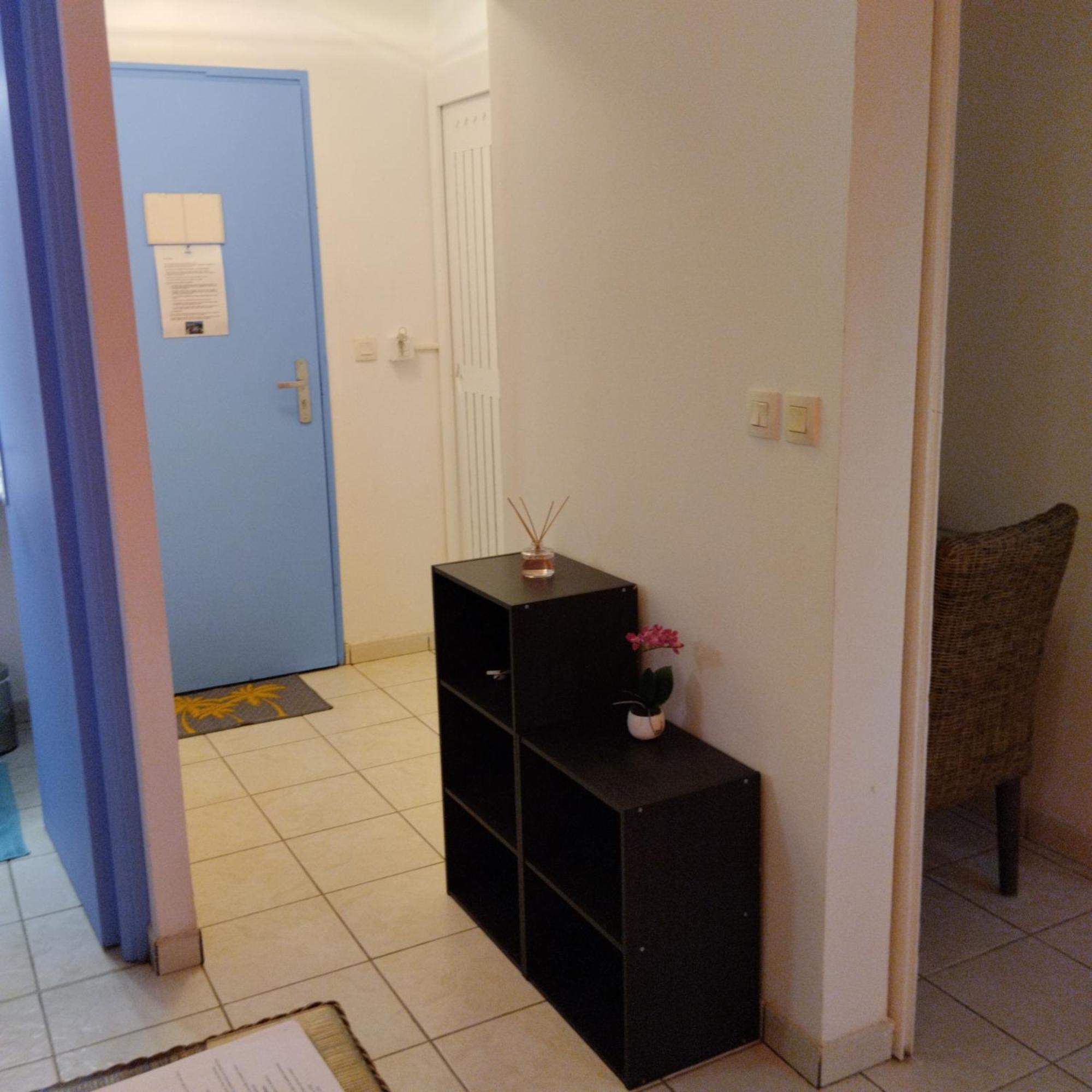 Appartement Colibri De La Baie De Tartane ラ・トリニテ エクステリア 写真