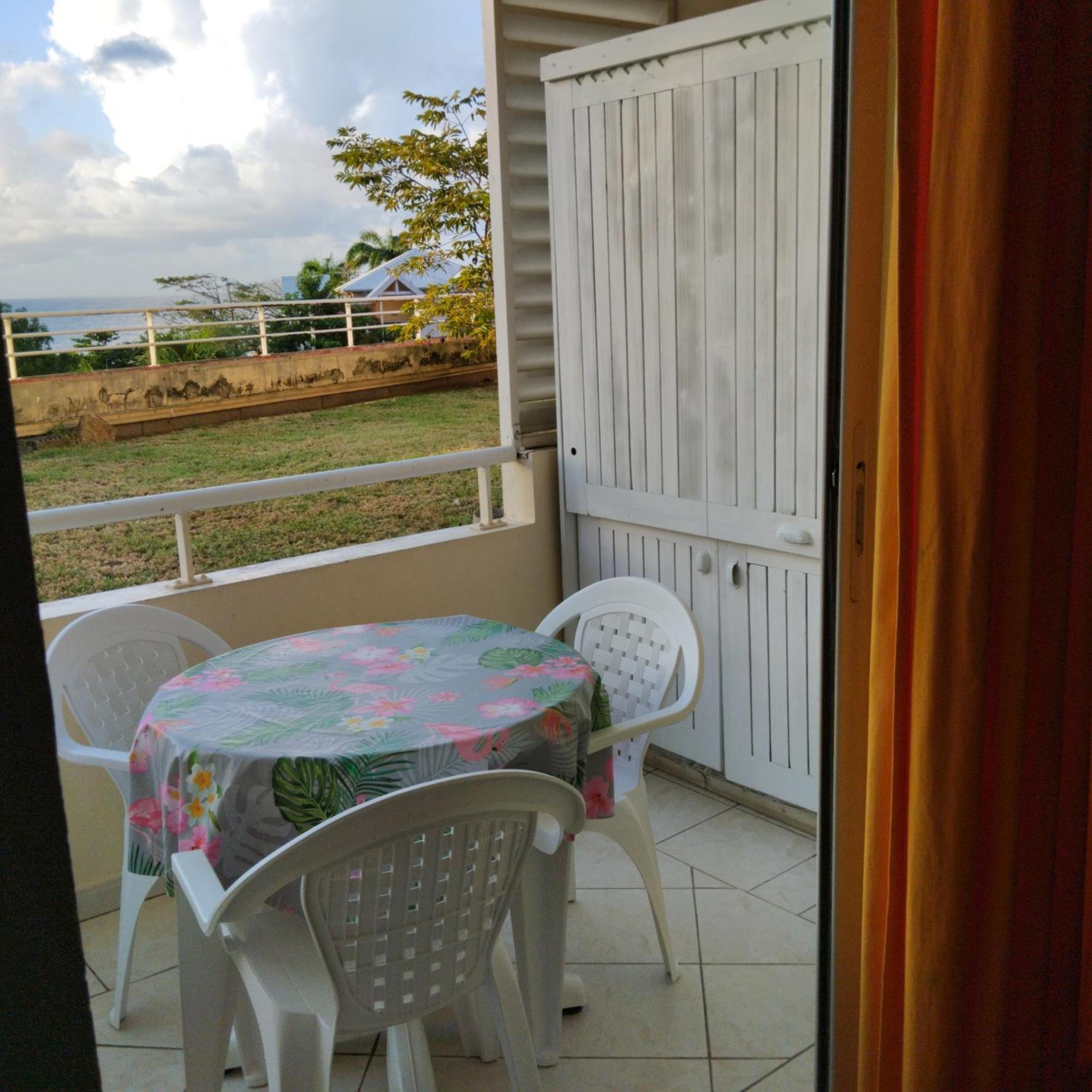 Appartement Colibri De La Baie De Tartane ラ・トリニテ エクステリア 写真